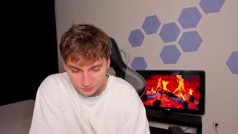 Chris Tyson online show from October 13, 4:20 pm