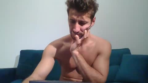 chrisaron online show from November 19, 5:18 am