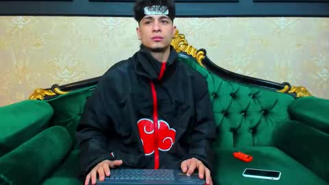 Chris online show from October 21, 11:59 am