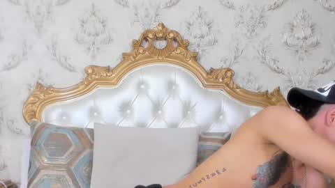 Chris online show from December 2, 8:07 pm