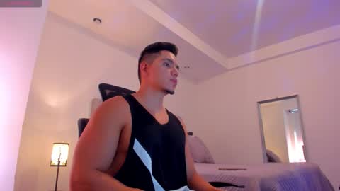 chrismorgan24 online show from February 3, 9:41 pm