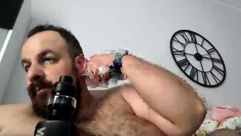 chris  ole online show from May 22, 12:12 pm