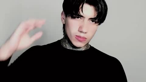 Snapshot of chriss_opp chatting on October 30, 11:49 pm CHRIS  INDEPENT MODEL online show from October 30, 11:49 pm