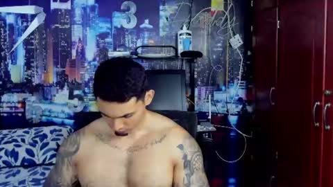 Chriss Stewart online show from June 9, 2:11 am
