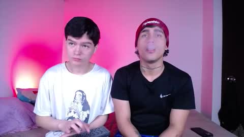 Snapshot of chriss_wg_ chatting on October 11, 11:30 pm Christian Wang online show from October 11, 11:30 pm