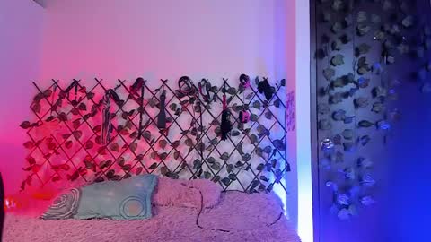 Christian Wang online show from May 10, 8:48 pm