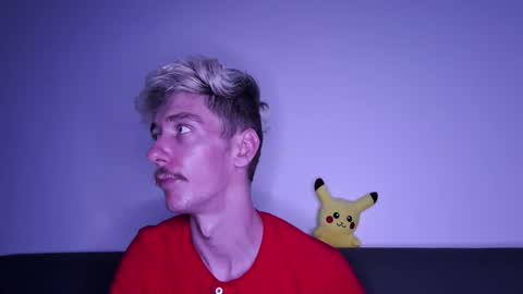 Christopher online show from December 4, 12:21 am