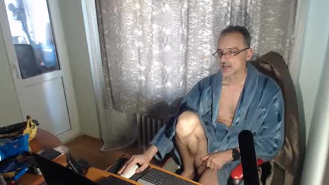 ChristiantBoy online show from March 5, 7:28 am