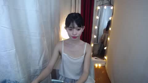 christin_gray online show from November 25, 10:36 am