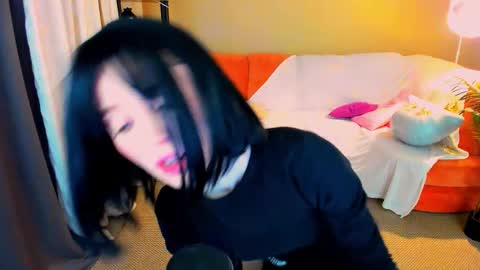 christinaconteeree online show from January 31, 7:11 pm