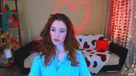 christinaconteeree online show from February 15, 12:04 pm