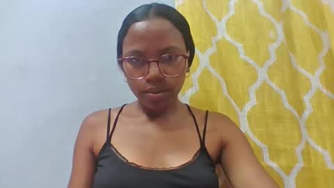 christinah262488 online show from March 19, 6:08 am