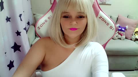 Christi online show from December 29, 8:33 am