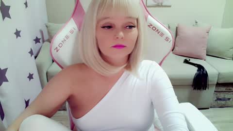 Christi online show from January 23, 6:39 am