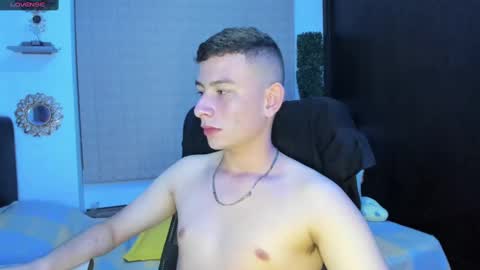 Snapshot of christmiller_1 chatting on March 1, 4:47 am christmiller_1 online show from March 1, 4:47 am