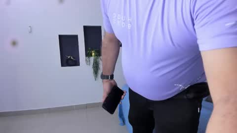 christopher_cruz_ online show from November 21, 10:19 pm