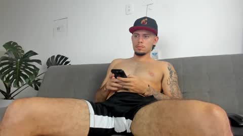 Christopher online show from June 6, 10:26 pm