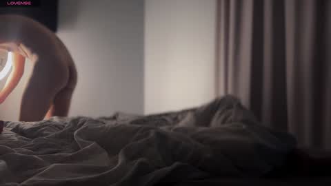 Christopher online show from December 18, 2:38 pm