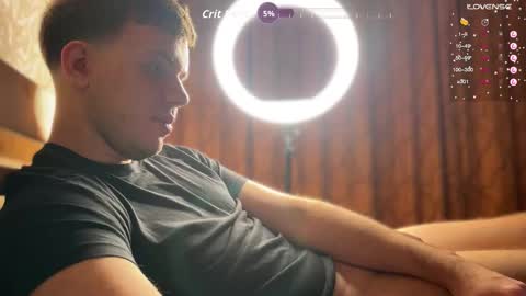 Christopher online show from February 1, 8:28 pm