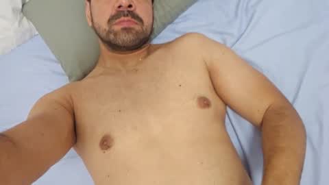 chrisverc04 online show from June 22, 5:26 am