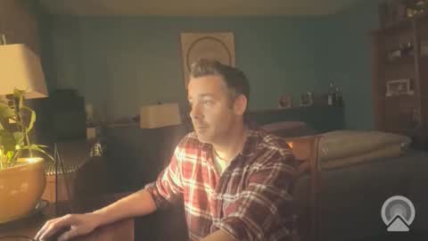 chrisw8121 online show from April 20, 12:35 am