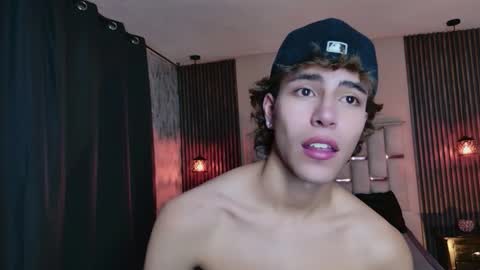 chrristopher77 online show from January 8, 2:23 pm