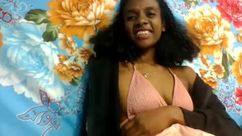 ciciazzhh online show from June 10, 3:50 am