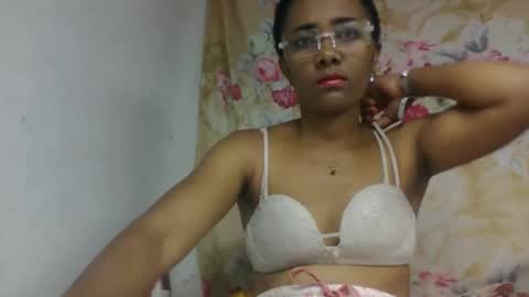 ciciazzhh online show from March 23, 8:52 am