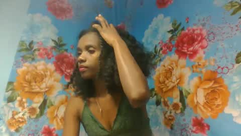 ciciazzhh online show from June 9, 3:50 am