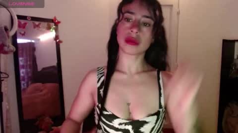 Snapshot of cielotaylor chatting on January 3, 12:51 pm Cielo Taylor online show from January 3, 12:51 pm