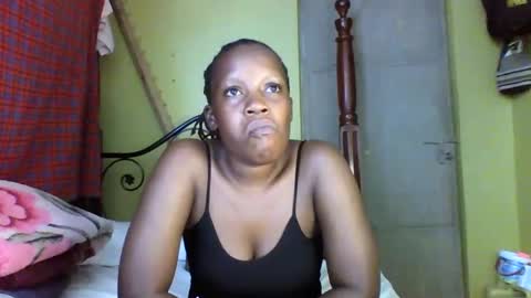 Snapshot of cinddy_14 chatting on January 16, 8:00 am cinddy 14 online show from January 16, 8:00 am