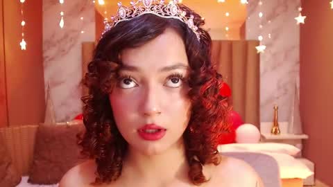 cinnamon_bite online show from February 3, 12:31 pm