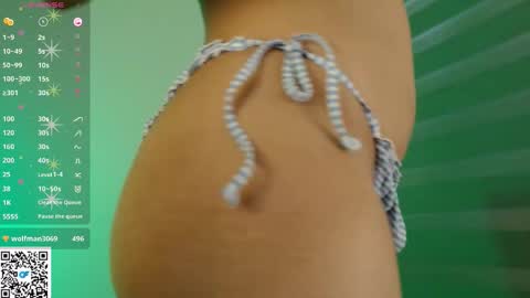 Emma online show from December 15, 9:22 pm