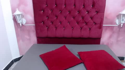 Cinthya online show from February 6, 10:43 pm