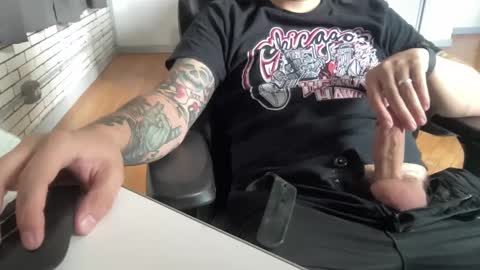 circleofsix online show from September 22, 5:28 pm