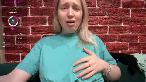 citrusblissss online show from November 22, 12:36 pm