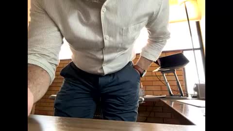 Cjd32 online show from March 18, 5:30 pm