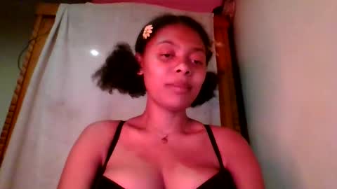 ckamilla45 online show from September 8, 5:23 pm