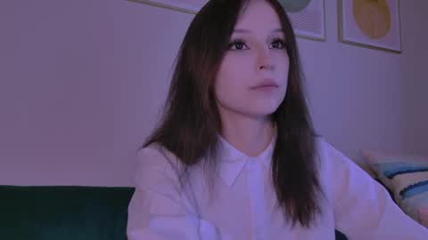 Claire Bennett online show from April 13, 1:32 am