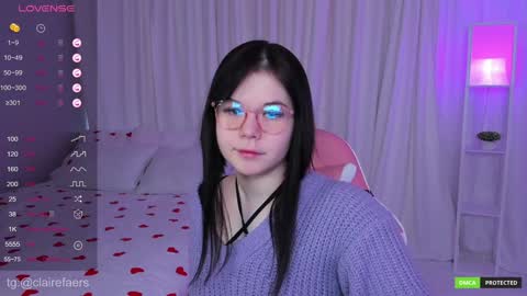 Snapshot of clairefaers chatting on January 15, 9:56 am Claire Faers online show from January 15, 9:56 am