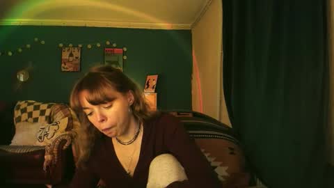 Snapshot of clancyosbourne chatting on October 1, 7:24 pm Clancy online show from October 1, 7:24 pm