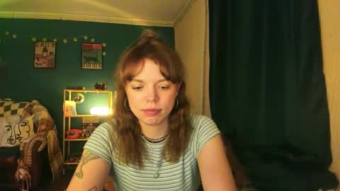 Snapshot of clancyosbourne chatting on October 8, 6:58 pm Clancy online show from October 8, 6:58 pm