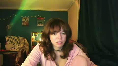 Snapshot of clancyosbourne chatting on October 26, 7:46 pm Clancy online show from October 26, 7:46 pm