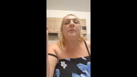 Clara online show from June 10, 12:21 am