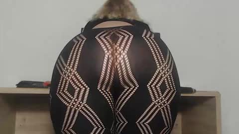 Clara online show from February 12, 8:45 pm