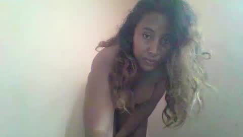 Clarah0123 online show from March 5, 8:21 am