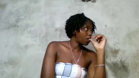 clarisse98 online show from March 10, 9:46 am