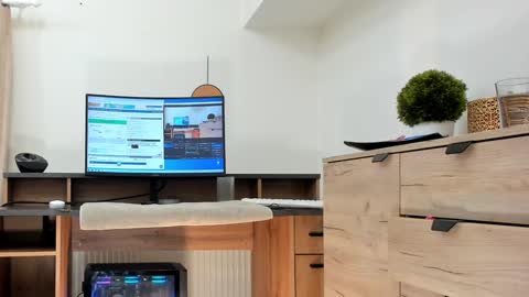 Deea xxx online show from November 11, 4:03 am