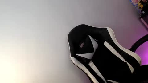 MIKAY OR MIKAH online show from October 2, 10:41 pm