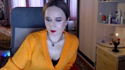 classyinna online show from February 24, 10:18 am